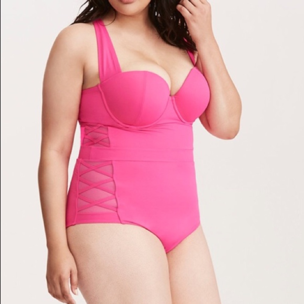 One piece Torrid bathing suit